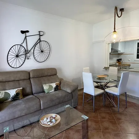 Apartamento 2 *